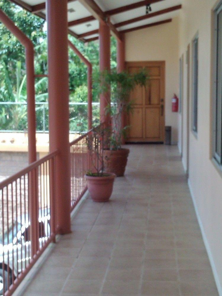 Hotel La Villa Quesada  Esterno foto